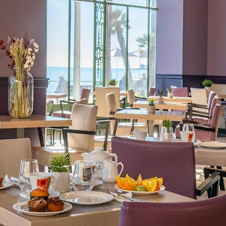 Vendome - Reouverture Otel