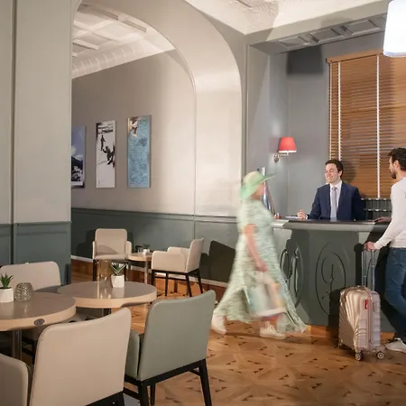 מלון Hotel Menton Le Vendome