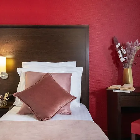 מלון Hotel Menton Le Vendome מנטון