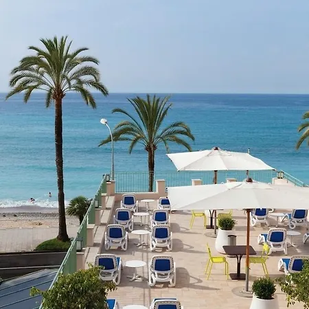 Hotel Menton Le Vendome מלון