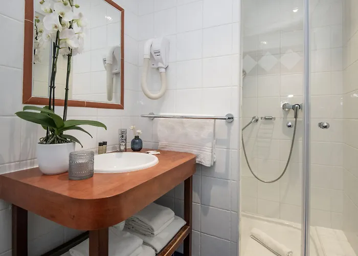 Hotel Menton Le Vendome Hotel 3*