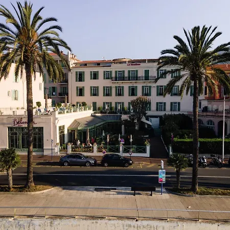 Vendome - Reouverture 3* Ментона