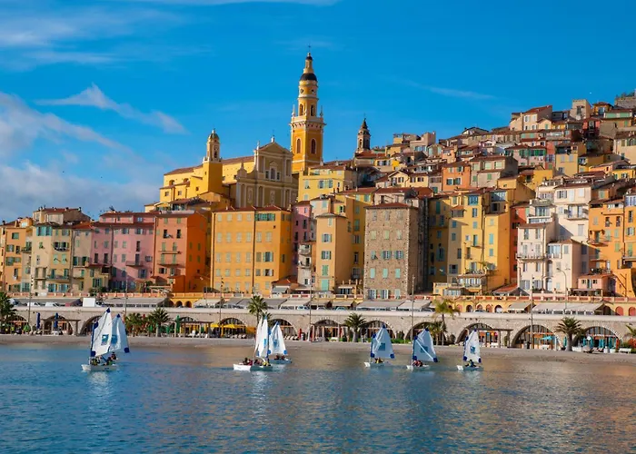 מלון Hotel Menton Le Vendome 3*