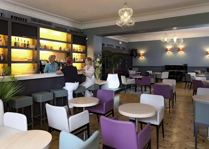 Hotel Menton Le Vendome ホテル マントン