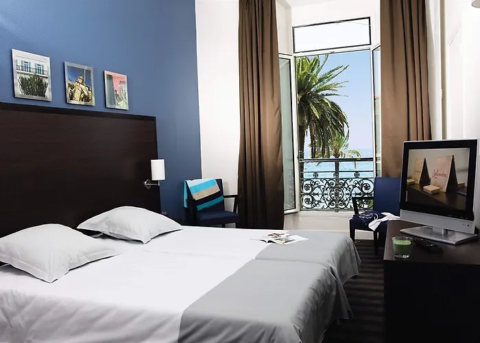 מלון Hotel Menton Le Vendome מנטון